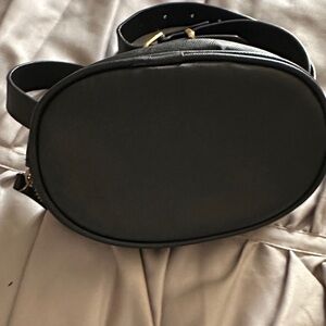 Elegant Black Oval Crossbody Bag